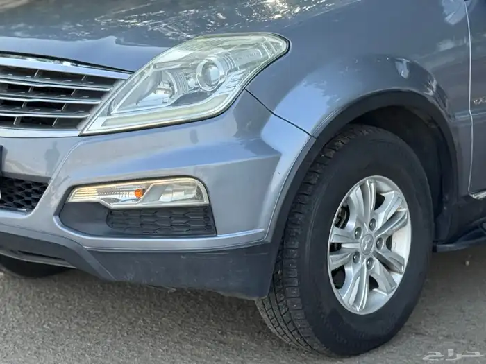 سانغ يونغ ريكستون 2014 نضيف بنزين 4