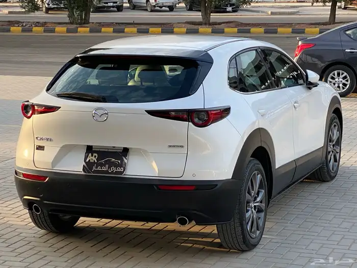 مازدا CX_30 8
