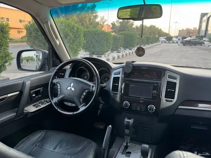 ميتسوبيشي باجيرو 2018 فل وكاله 3.5 9