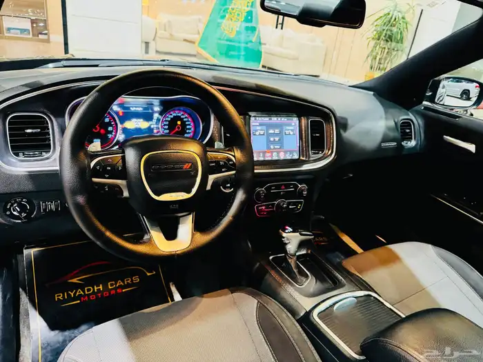 تشارجر RT فل هاوس نظيف جدا 5