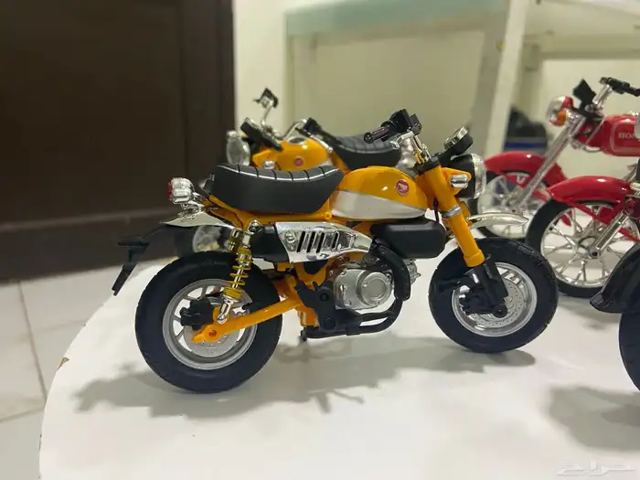 مجسمات دراجات هوندا قديمه بتفاصيلها الدقيقه الحبه 120 2