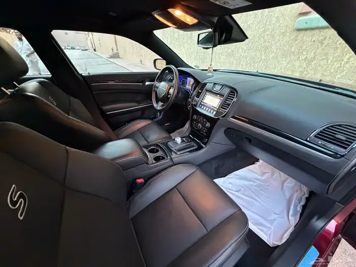 كرايزلر S300 موديل 2021 42