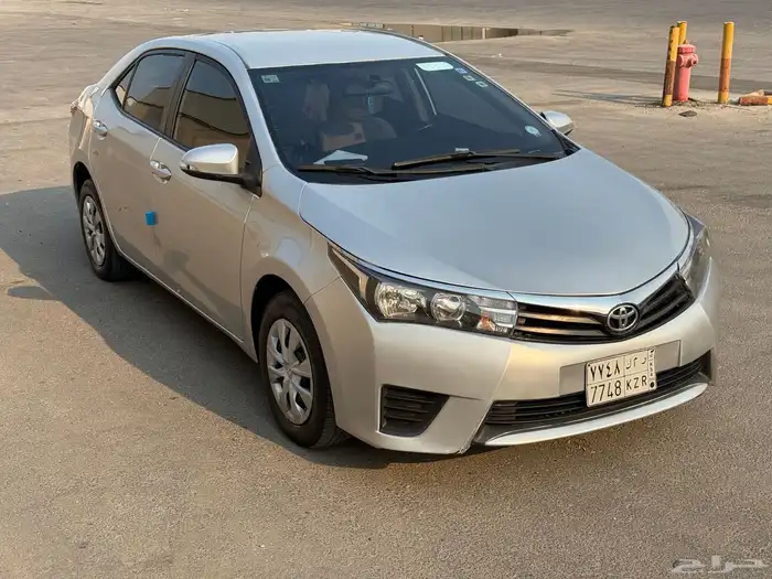 للبيع تايوتا كورولا 2016 0