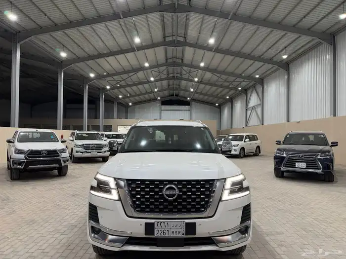نيسان باترول 2023 فل كامل بلاتينيوم V6 سرندل مخزن 4
