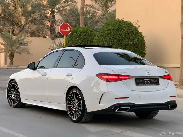 مرسيدس C200 موديل 2023 بحالة الوكاله ممشى 37 الف 16
