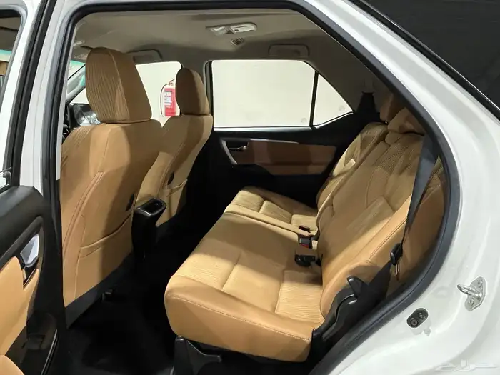 فورشنر 2021 ستة سلندر دبل بنزين 15