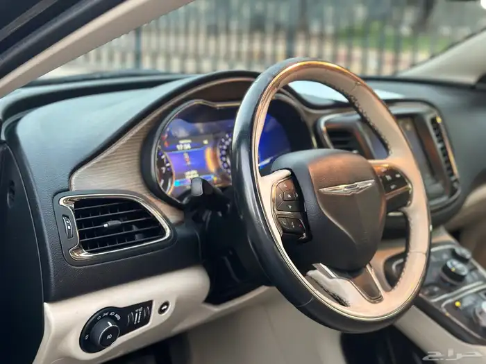 كرايزلر C200 موديل 2016 سعودي فل 8