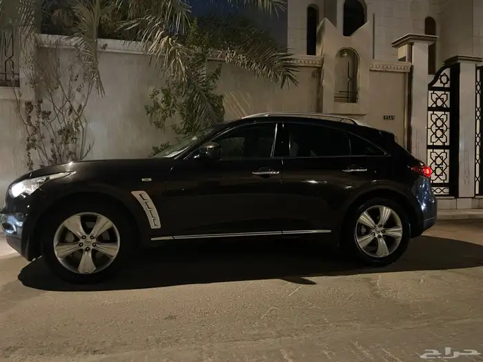 انفنتي فل كامل 2010 FX 35 19