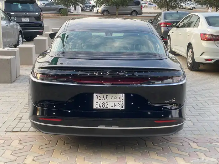 لوسيد اير بيور موديل 2025 جديد اصفار عرض خاص 9