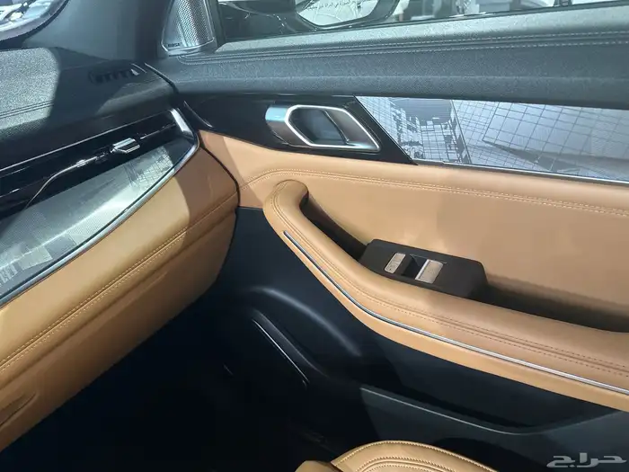 لينك اند كو 09 2024 ثلاث صفوف 7 ركاب لاكجري دفع رباعي مستمر 2