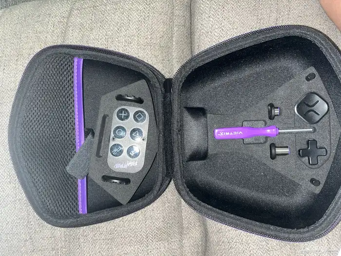 يد سوني مطورة من شركة VICTRIX 3