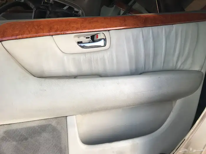 للبيع ديكورات ابواب لكزز سيدان 2004 0