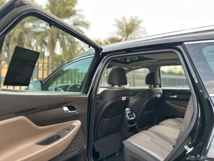 هونداي سنتافي موديل 2021 سعودي نص فل فئة 7 مقاعد 26