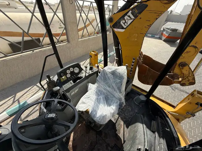 جي سي بي للبيع موديل 2008 معاه بطاقه جمروكيه 9