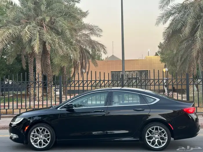 كرايزلر C200 موديل 2016 سعودي فل 3