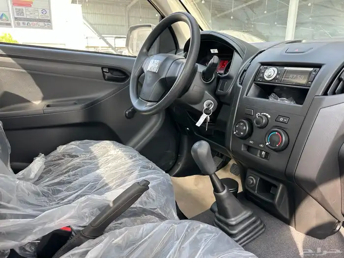 ايسوزو بيك أب غمارة جوانب موديل 2025 17