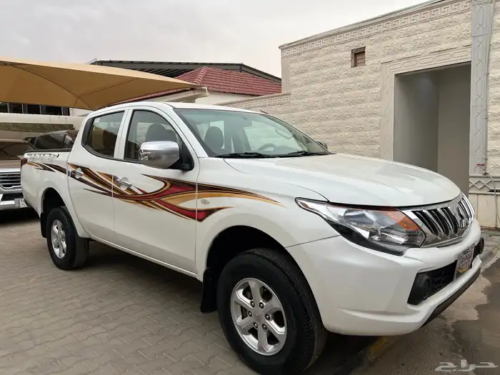 ميتسوبيشي ديزل 2018 لدى قمة الاطلال 3