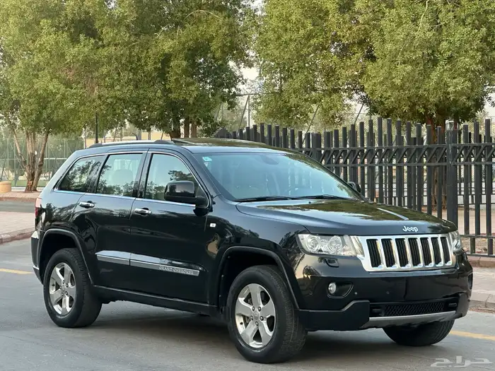 جيب جراندي شروكي موديل 2013 سعودي دبل 0