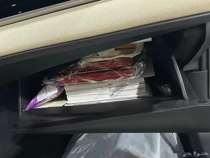 كامري 2025 سعودي تيتانيوم LE 11