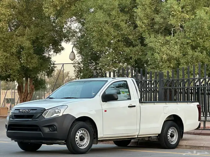 أيسوزو بكب غماره موديل 2023 سعودي شامل الضريبة 3