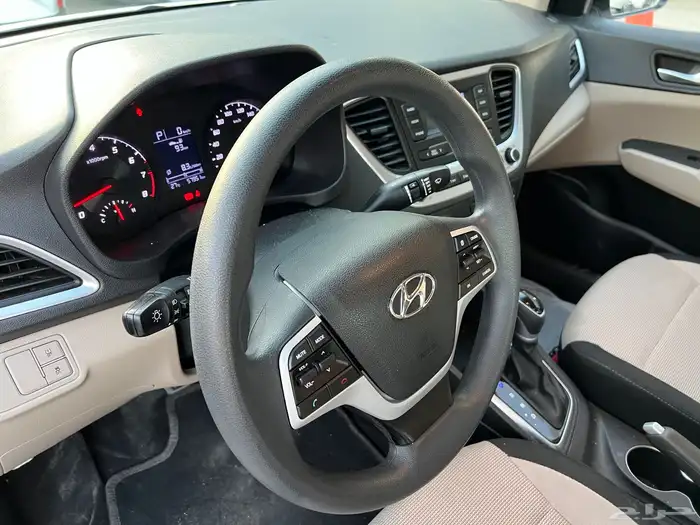 هيونداي اكسنت 2023 نص فل مكينه كبيره 10