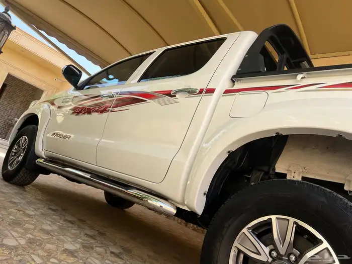 هايلوكس دبل غمارتين المديل 2015 قير تماتيك سعودي 9