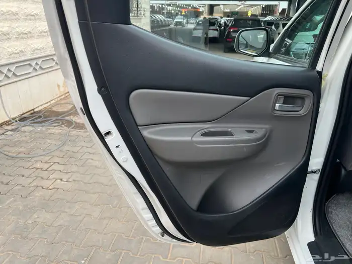 ميتسوبيشي ديزل 2018 لدى قمة الاطلال 20