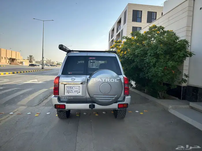 باترول سفاري موديل 2021 مخزن ومجهز بشكل احترافي 4