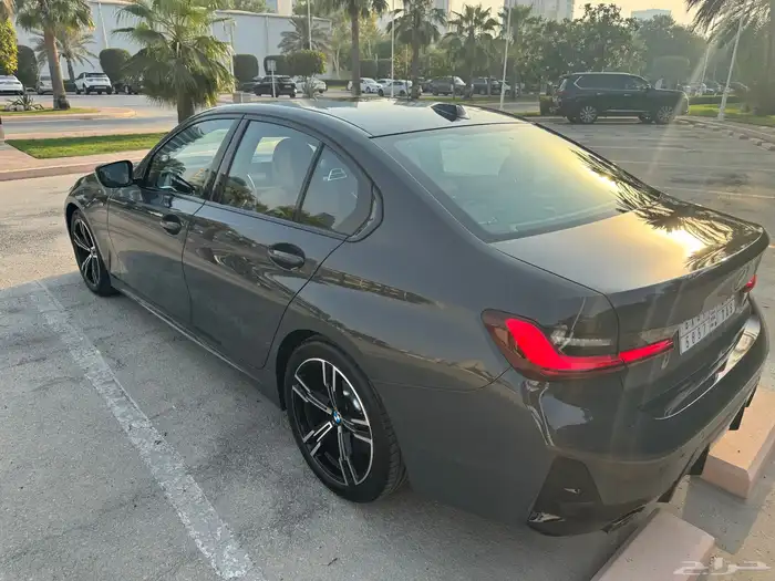 BMW 320i 2025 بي ام دبليو الفئة الثالثة 3