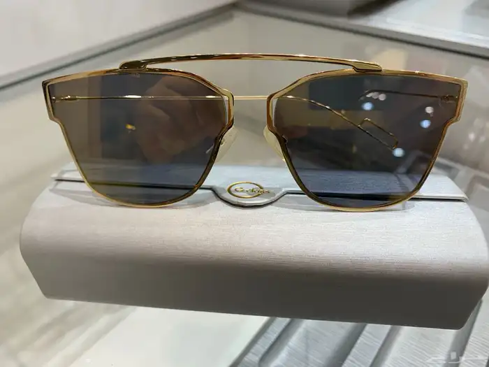 نظارات طبية وشمسية وعدسات لاصقة 16