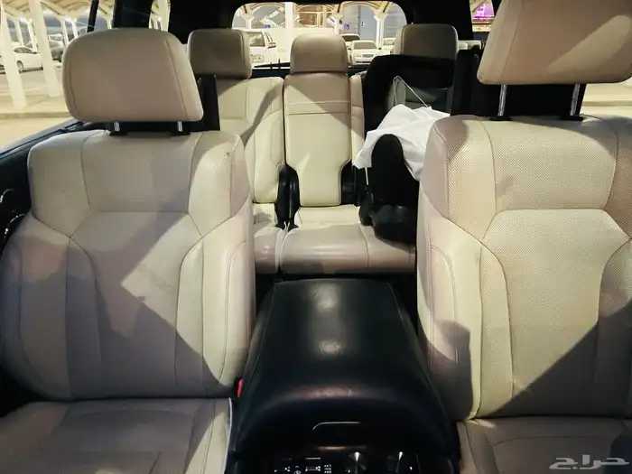 للبيع لكزس LX570s الموديل 2018 محركات وكاله السعر 225000 23