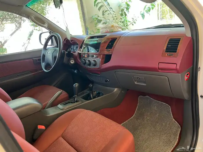 هايلوكس دبل غمارتين المديل 2015 قير تماتيك سعودي 59