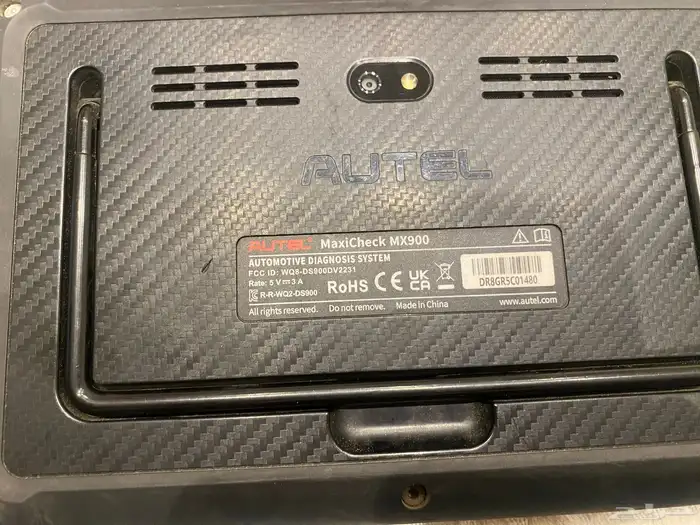 جهاز فحص السيارات 1