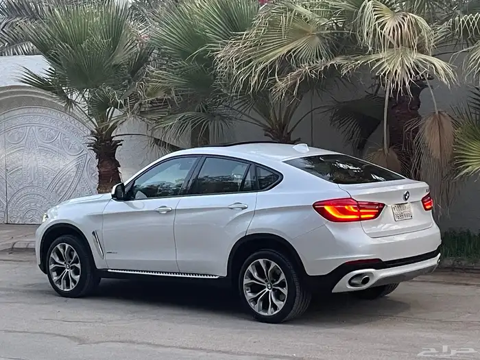 بي ام دبليو X6 2017 فل نظيف جدا منوة المستخدم 11