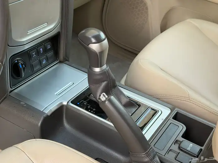 برادو TXL موديل 2022 23