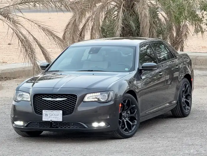 كرايزلر C300s موديل 2021 بحالة الوكاله شرط 1