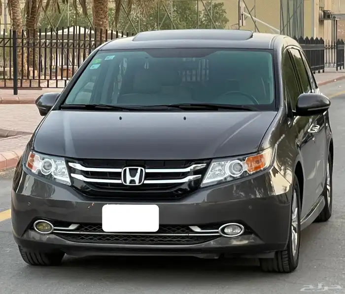 هوندا ادويسي 2014 فل سعودي 0