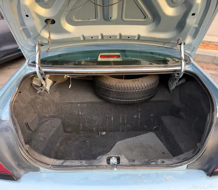 فورد كروان فكتوريا 13