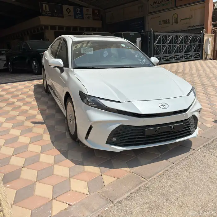 كامري LE بنزين 2025 سعودي 2