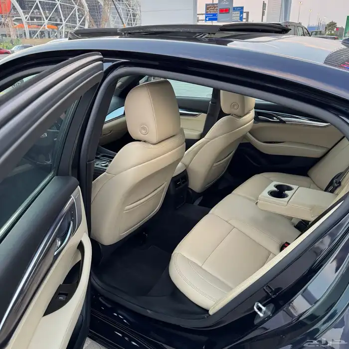 كاديلاك CT5 2020 7