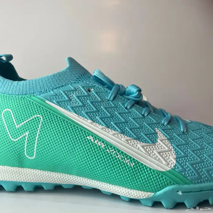 جزمة نايك Air Zoom KM لكرة القدم صناعة فيتنامية بسعر 87 ريال 2