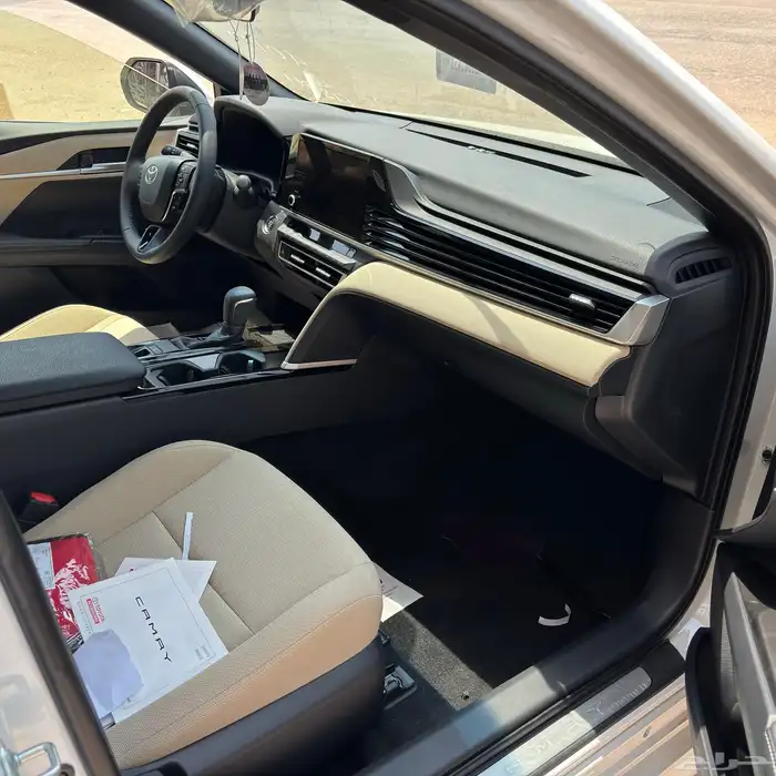 كامري LE بنزين 2025 سعودي 6