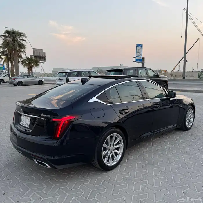 كاديلاك CT5 2020 2