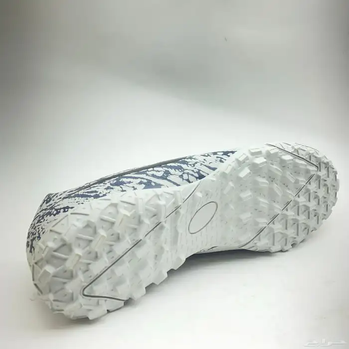 جزمة كورة إيطالية لونين (أسود   رمادي)   عرض ب 67 ريال فقط 7