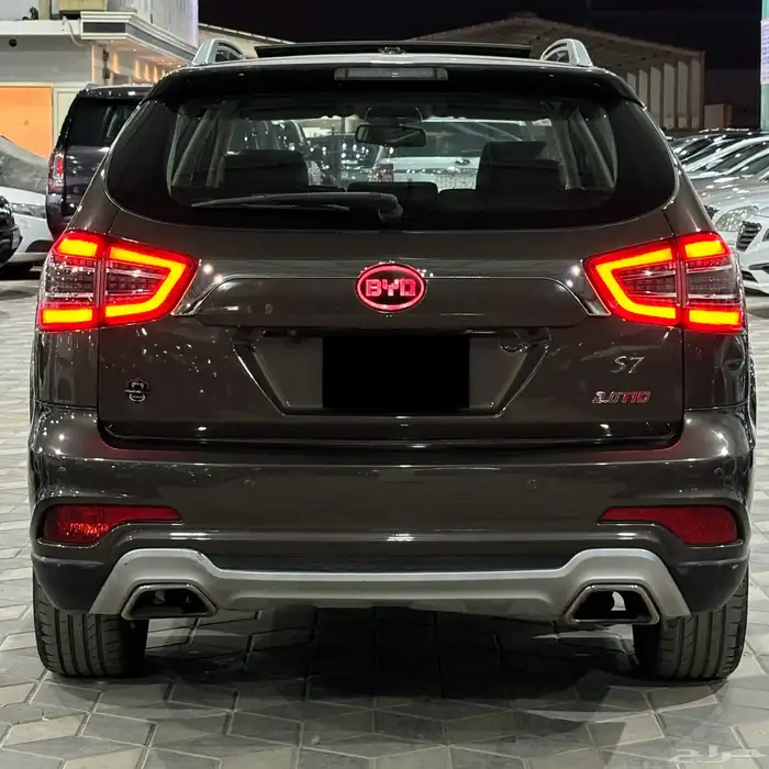 بي واي دي BYD S7 2019 فل كامل عائلي ثلاث صفوف 2