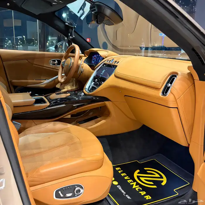 Aston Martin DBX 707 2023 مستخدم 10