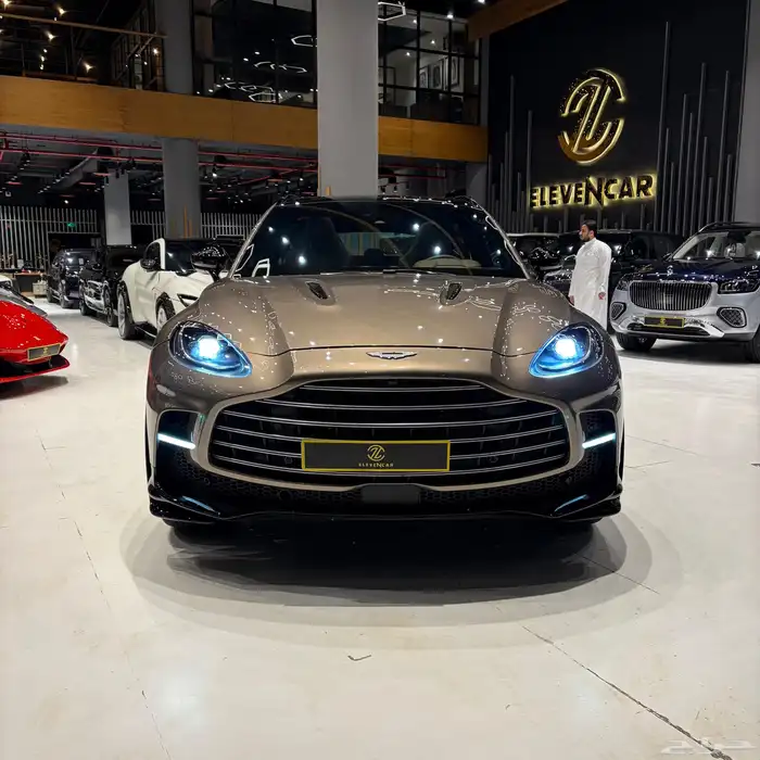 Aston Martin DBX 707 2023 مستخدم 1