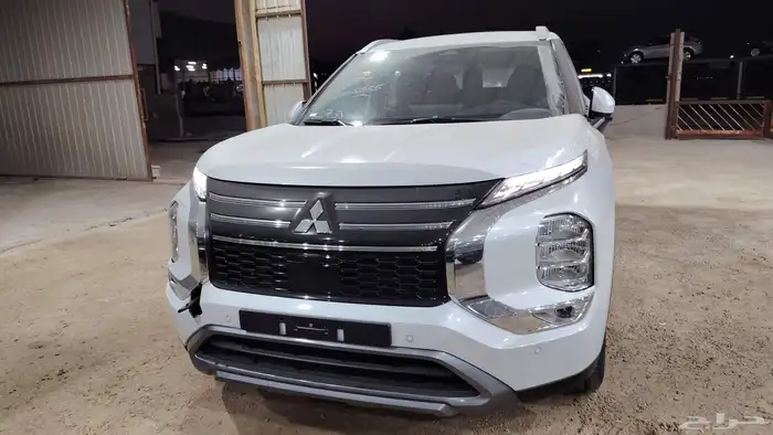 ميتسوبيشي أوتلايندر 2026 0