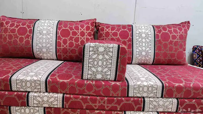 جلسات تراثيه حديثه. كراسي بلاستك للبر. كراسي حديد وخشب 3