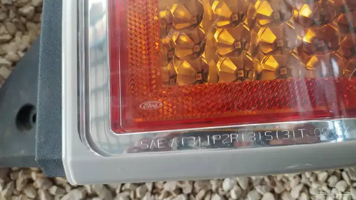 اسطبات فورد فلكس 3